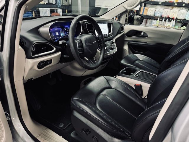 2024 CHRYSLER PACIFICA - Image 18