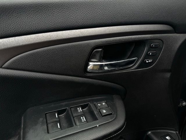 2023 HONDA RIDGELINE - Image 11