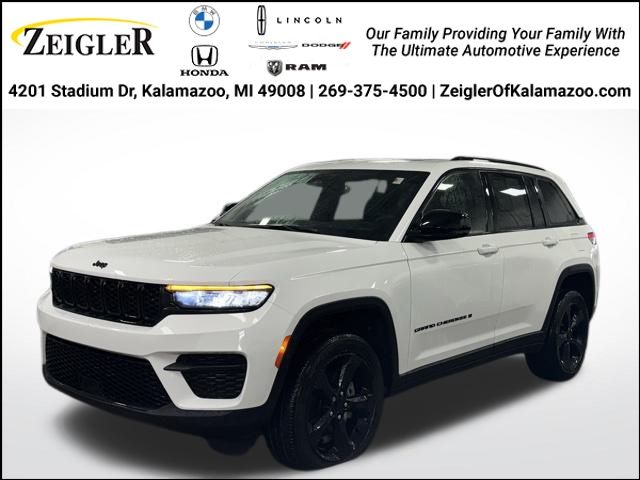 2023 JEEP GRAND CHEROKEE - Image 1