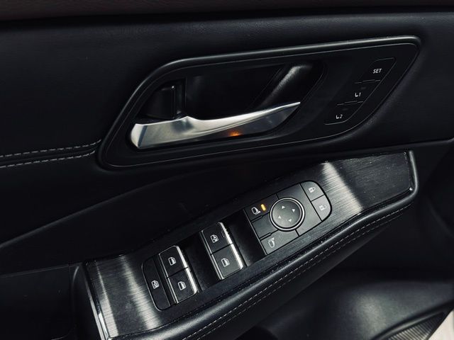 2023 NISSAN ROGUE - Image 16