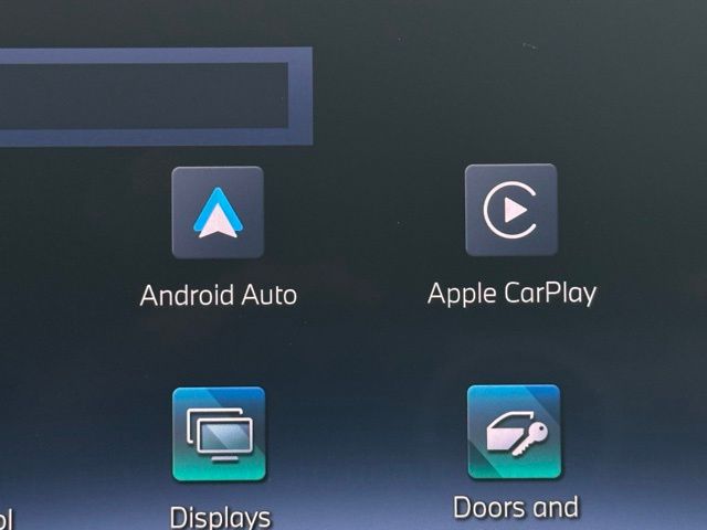 2025 BMW 750E - Image 43