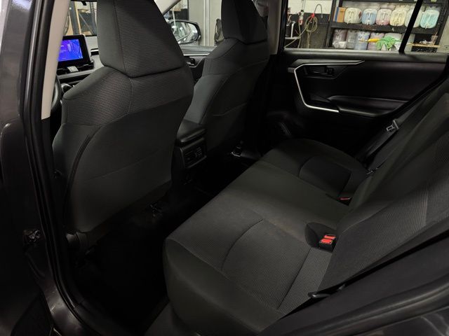 2024 TOYOTA RAV4 - Image 17