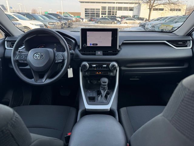 2024 TOYOTA RAV4 - Image 19