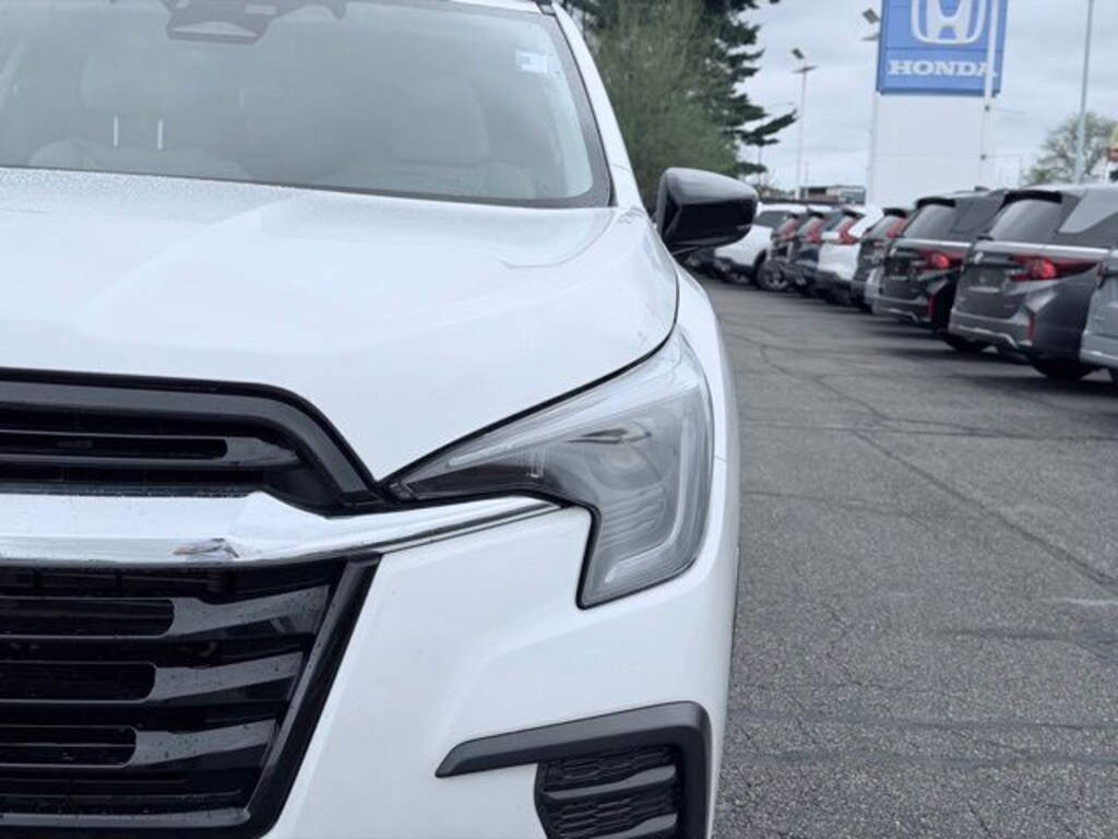 Used 2024 Subaru Ascent Limited 7-Passenger SUV