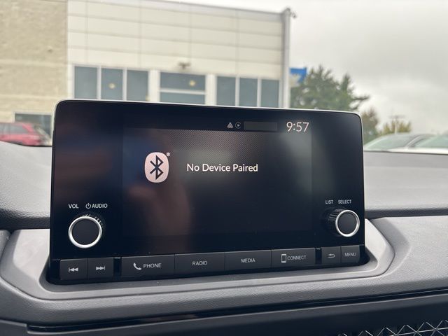 2025 Honda Accord SE - Photo 29