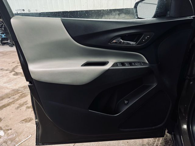 2023 CHEVROLET EQUINOX - Image 13