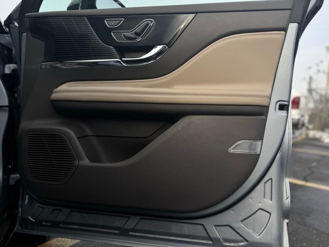 2022 LINCOLN CORSAIR - Image 15