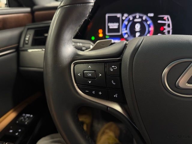 2023 LEXUS ES - Image 27