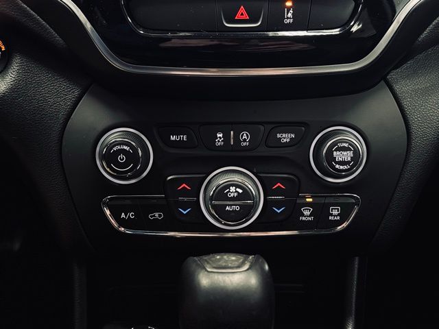 2022 JEEP CHEROKEE - Image 34