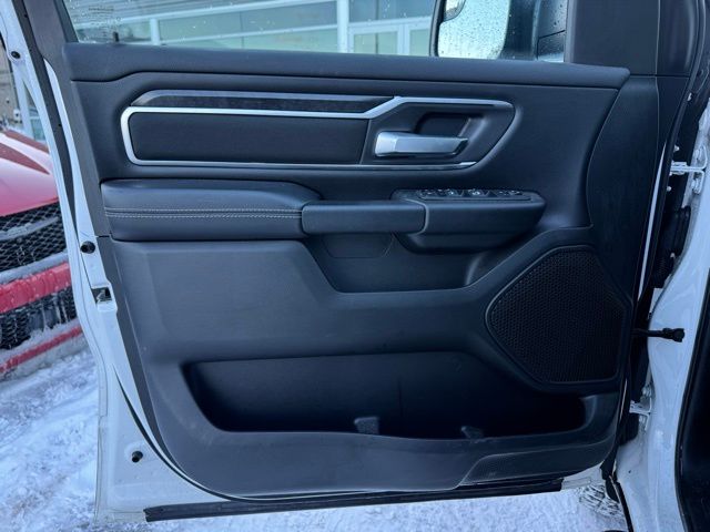 2024 RAM 1500 - Image 12