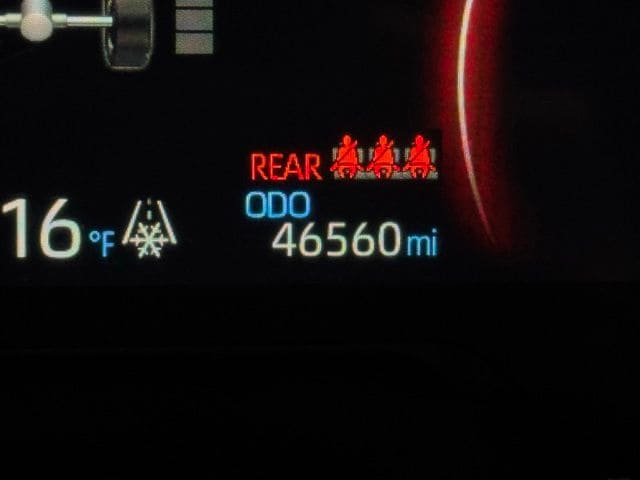 2024 TOYOTA RAV4 - Image 25