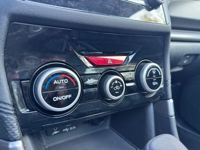 2023 SUBARU FORESTER - Image 33