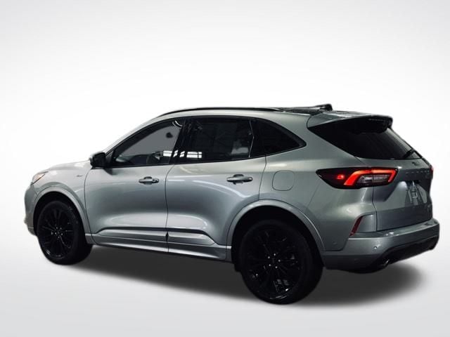 2023 FORD ESCAPE - Image 10