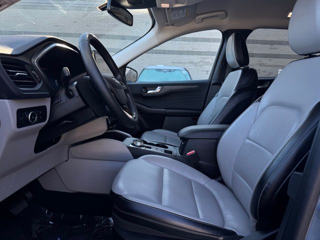 2023 FORD ESCAPE - Image 18