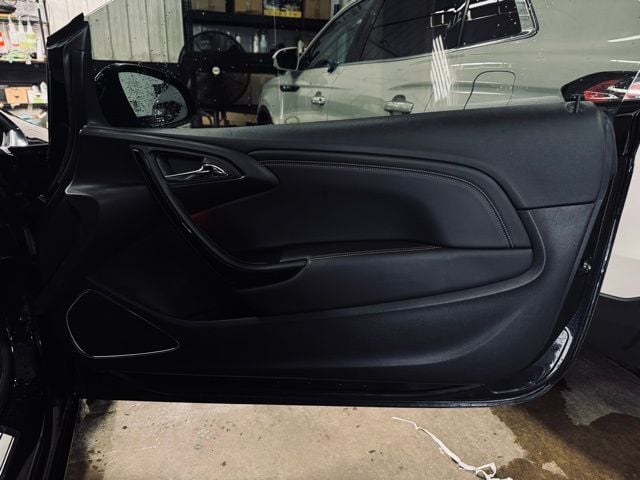 2017 BUICK CASCADA - Image 19