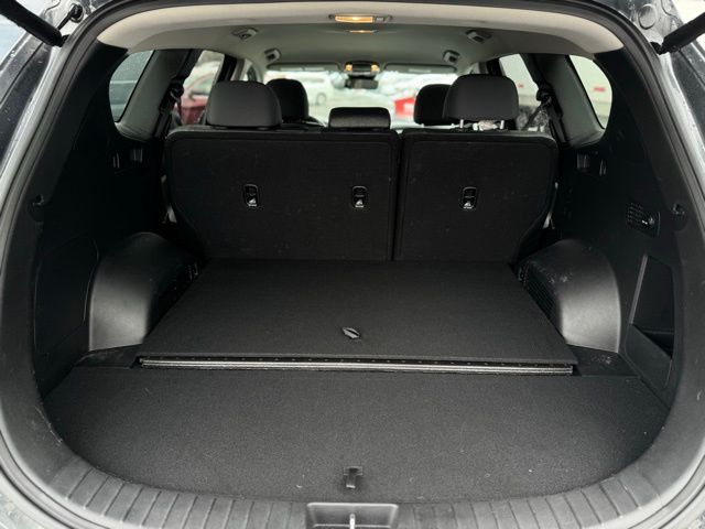 2023 HYUNDAI SANTA FE - Image 9