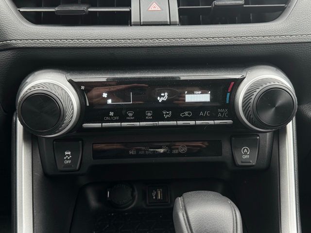 2024 TOYOTA RAV4 - Image 28