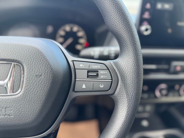 2026 Honda HR-V LX - Photo 24