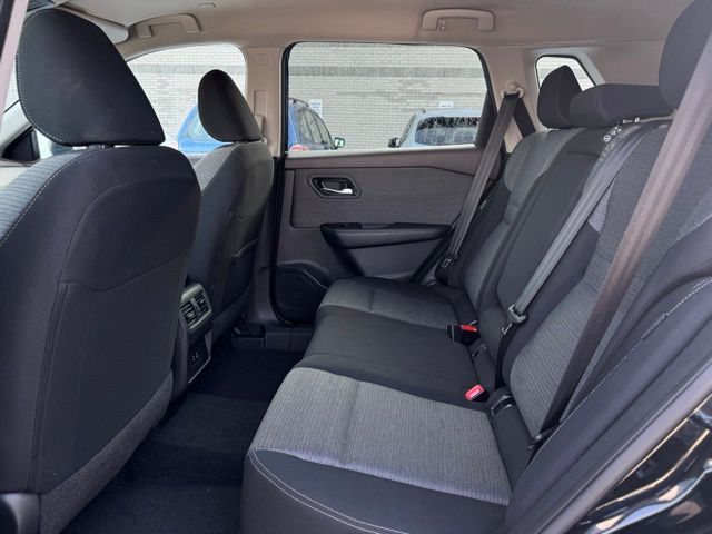 2023 NISSAN ROGUE - Image 16