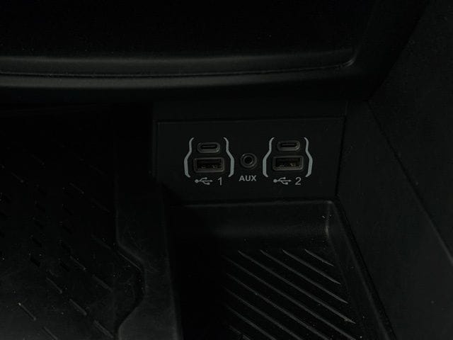 2025 CHRYSLER PACIFICA - Image 39