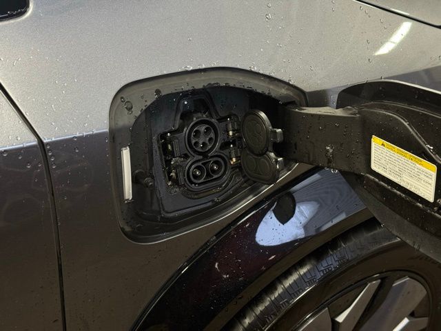 2023 NISSAN ARIYA HATCHBACK - Image 6