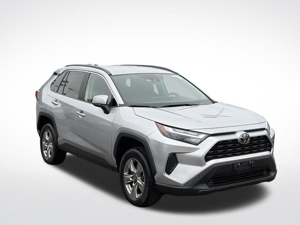 Used 2025 Toyota RAV4 Hybrid XLE SUV