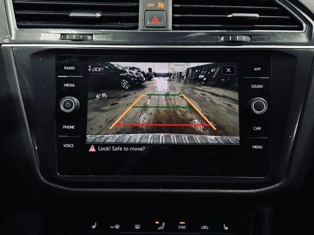 2022 VOLKSWAGEN TIGUAN - Image 33