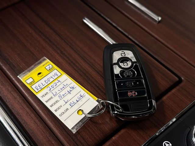 2024 LINCOLN NAVIGATOR L - Image 43