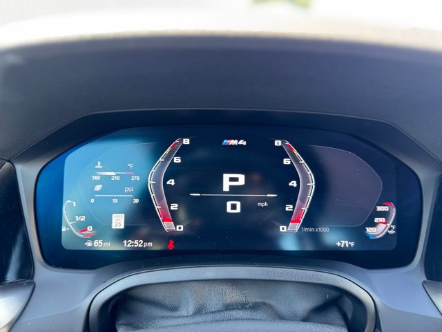 2022 BMW M4 - Image 32