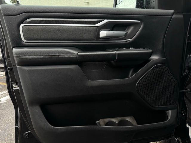 2019 RAM 1500 - Image 11