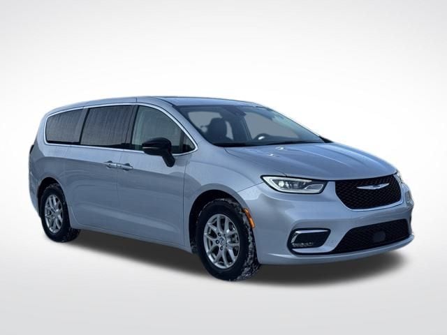 2024 CHRYSLER PACIFICA - Image 4