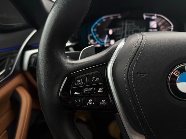 2023 BMW 540I - Image 27