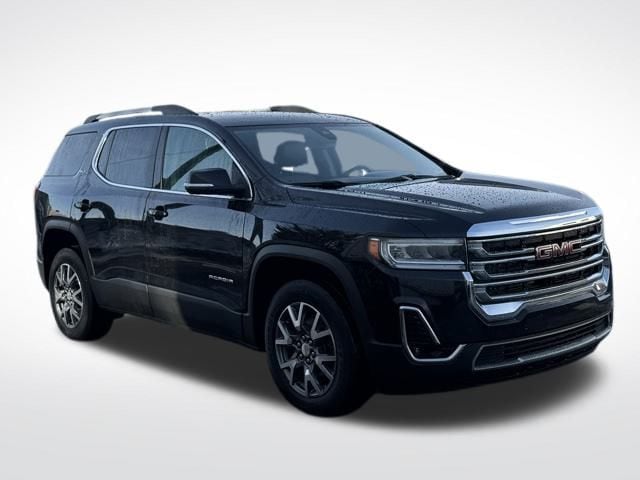 2023 GMC ACADIA - Image 4