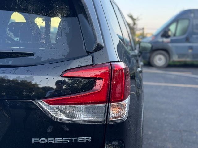 2023 SUBARU FORESTER - Image 9