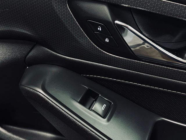 2022 CHEVROLET TRAVERSE - Image 16