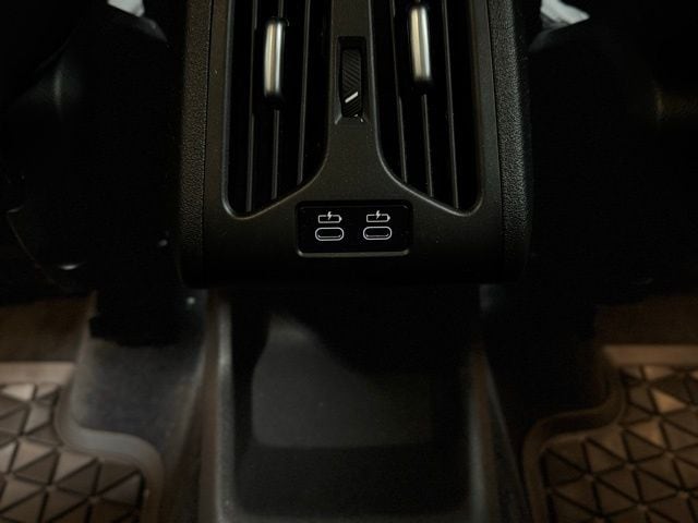 2023 BMW X1 - Image 22