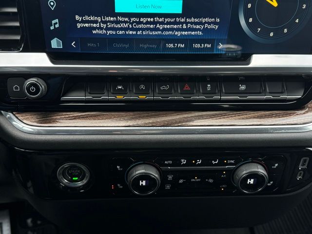 2023 CHEVROLET SILVERADO - Image 30