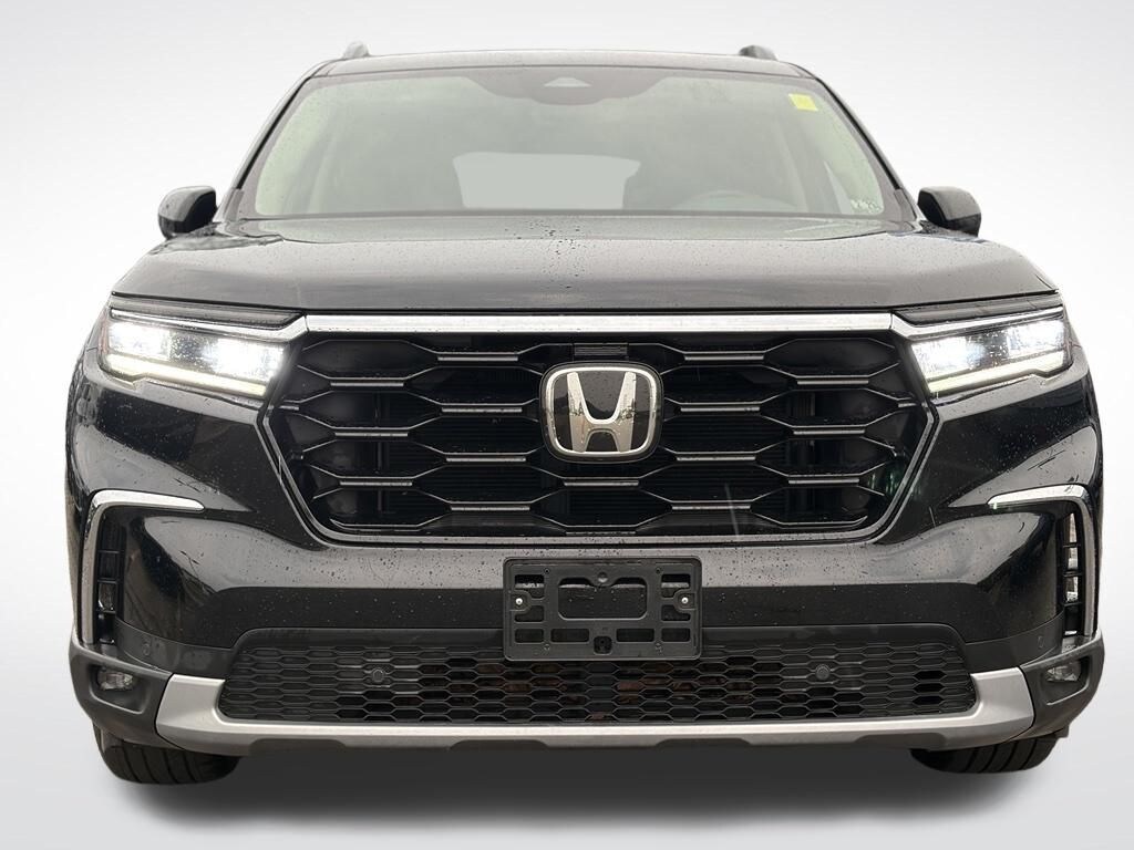 Used 2024 Honda Pilot Touring SUV