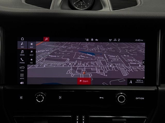 2024 PORSCHE MACAN - Image 36