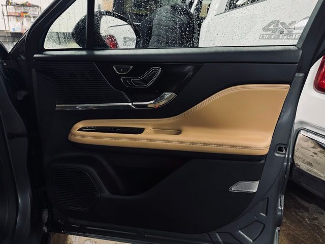 2022 LINCOLN CORSAIR - Image 15