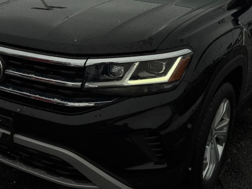 Used 2022 Volkswagen Atlas 3.6L V6 SE w/Technology SUV