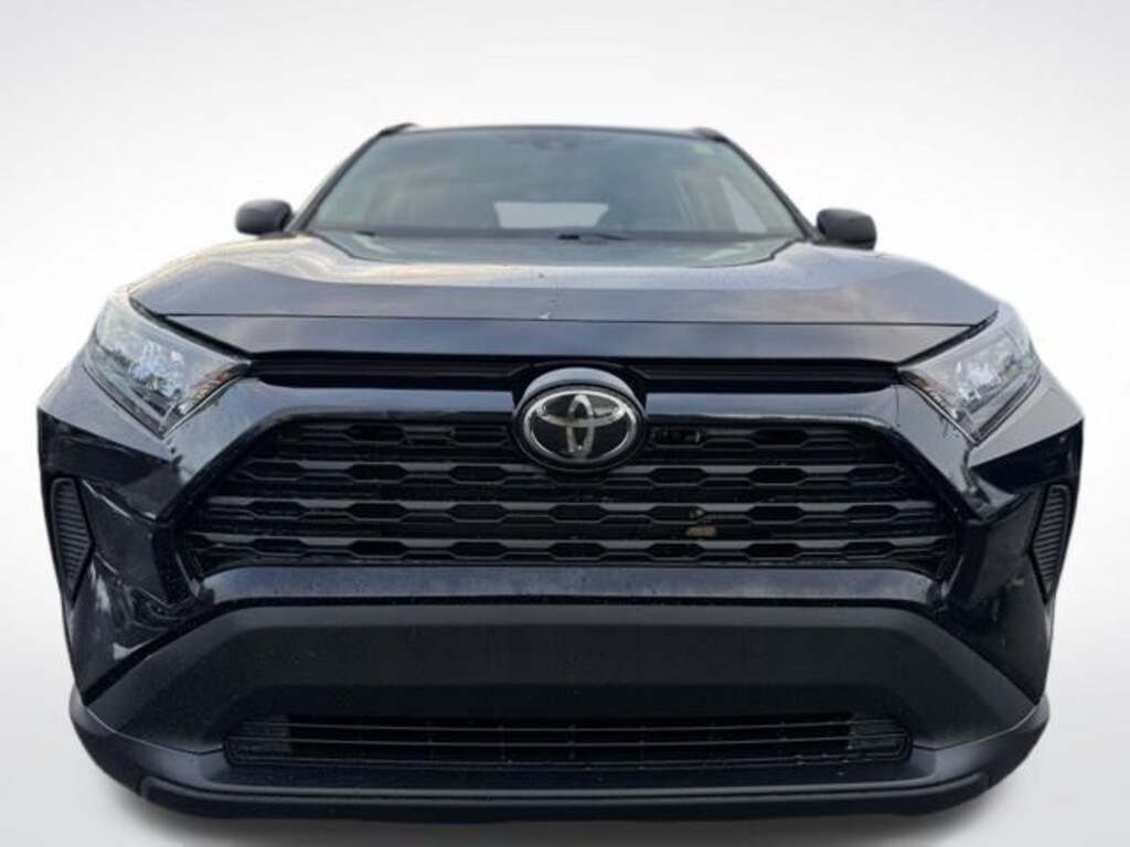 Used 2021 Toyota RAV4 LE SUV