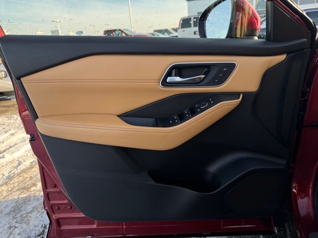 2023 NISSAN ROGUE - Image 12