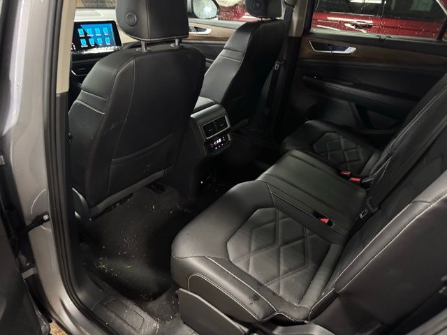 2025 VOLKSWAGEN ATLAS - Image 18