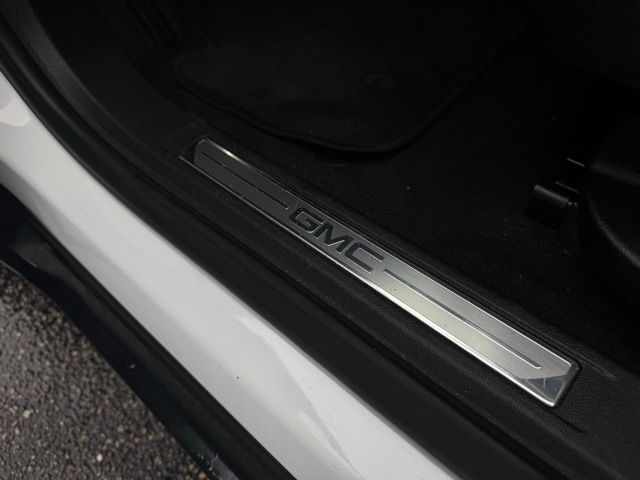 2019 GMC ACADIA - Image 20