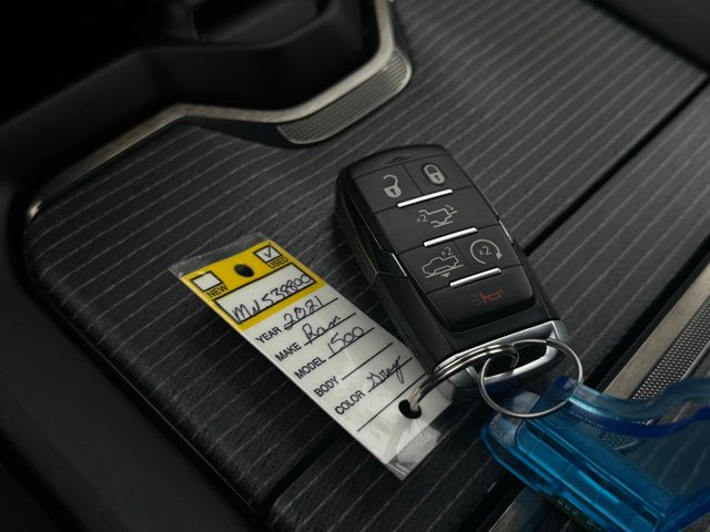 2021 RAM 1500 - Image 43