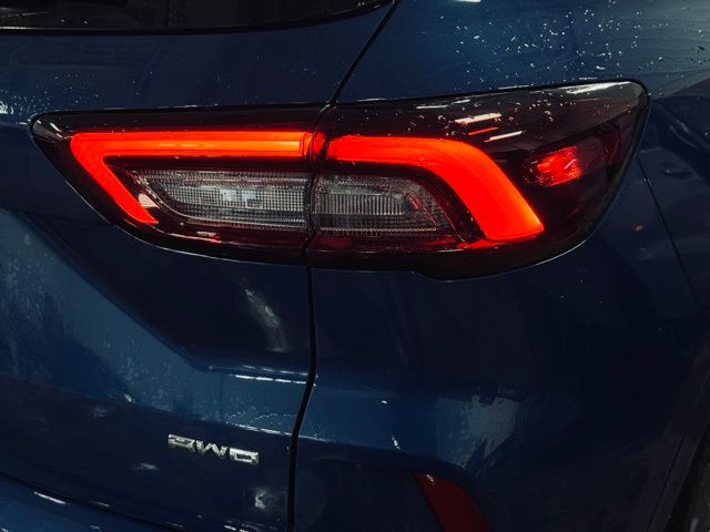 2023 FORD ESCAPE - Image 7