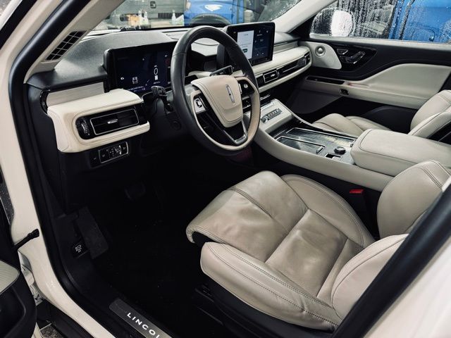 2025 LINCOLN AVIATOR - Image 18