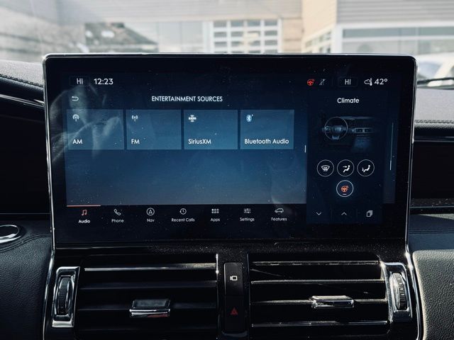 2022 LINCOLN NAVIGATOR - Image 40