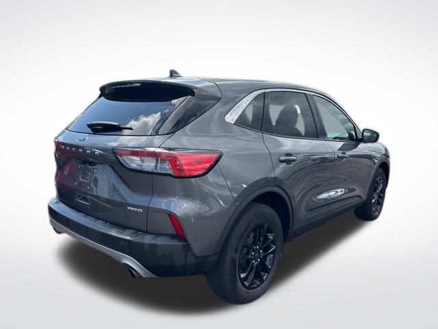 2022 Ford Escape SE photo 3